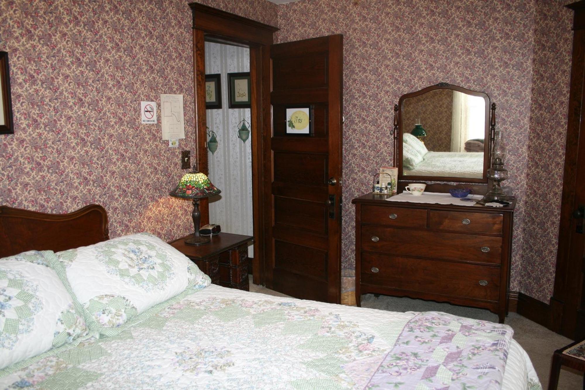 Serendipity Bed And Breakfast Saugatuck Exteriör bild